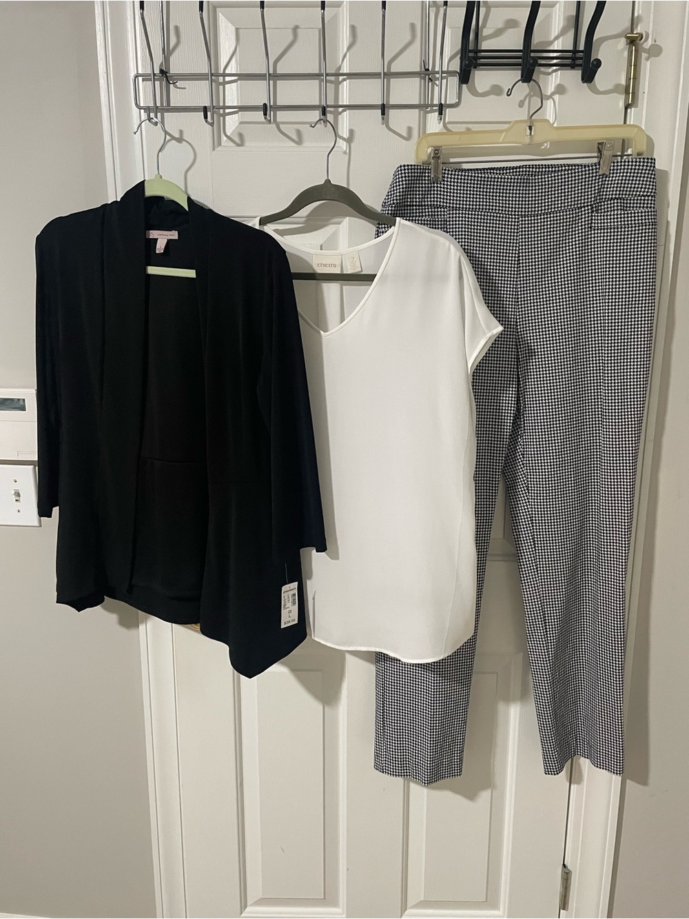 Classic Black Cardigan, nwt cb White Top & houndstooth 12 Ankle Pants Set